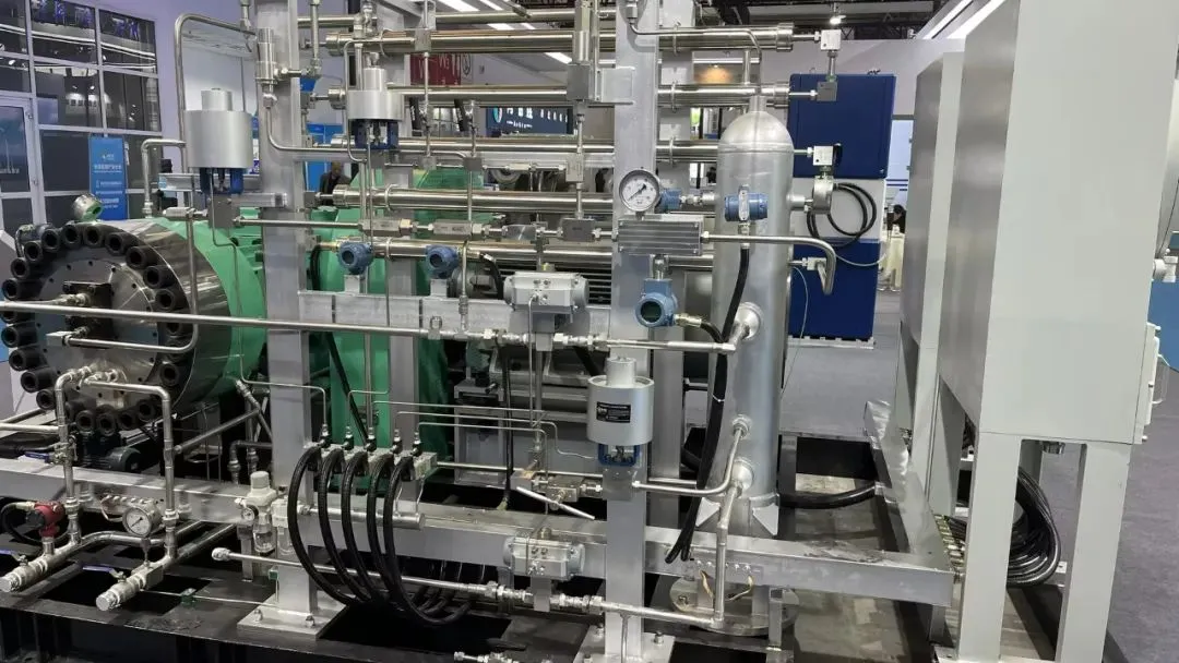 Pressure Instruments for Hydrogen Equipment